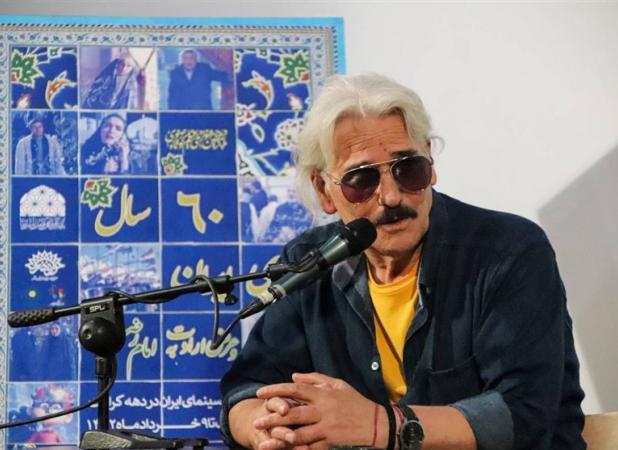 رضا صابری: نسل امروز ما دچار کج فهمی‌های فضای مجازی شده