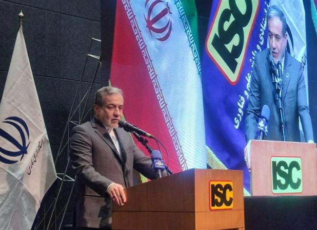 عراقچی: تحریم‌‌ ایران اثر نداشت/ چرا آمریکا به مذاکره آمد؟