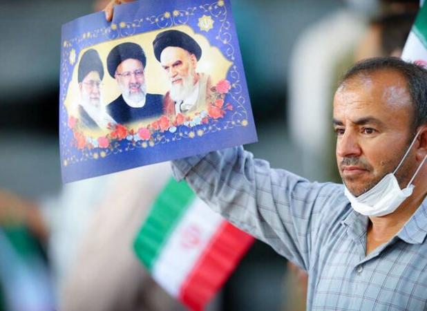 مردم‎داری و توجه به طبقه پایین جامعه از مهمترین ویژگی‌های شهید رئیسی