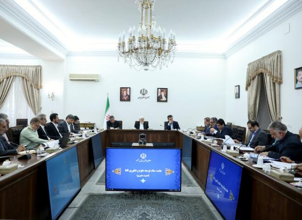 عارف: عملکرد موفق در امنیت سایبری مسائل معیشتی مردم را نیز حل می کند