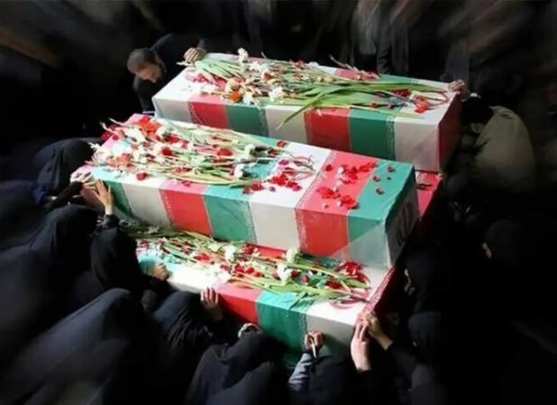 فلاورجان تمام‌قد به استقبال شهدای گمنام آمد