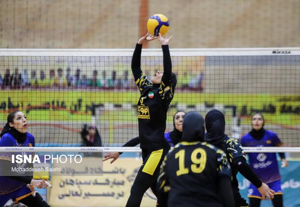 سپاهان بدون «ست» از بوشهر برگشت / پیروزی قاطع طلایی‌ها مقابل شاهین