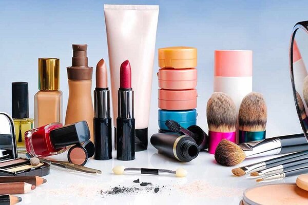 ارزیابی سلامت و اصالت محصولات آرایشی در آزمایشگاه