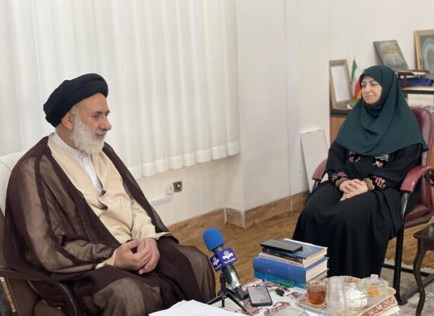 دیدار رئیس سازمان محیط زیست کشور با امام‌جمعه شهرکرد