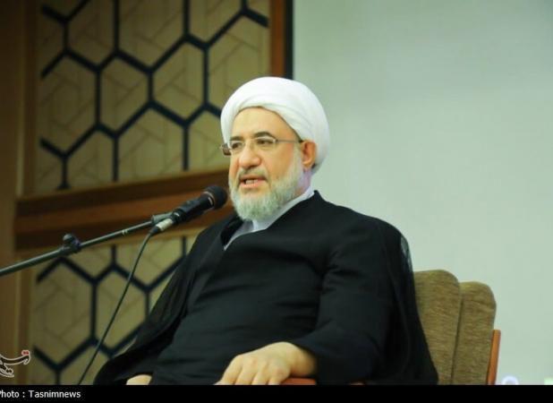 انتقاد آیت‌الله اراکی از سکوت شرم‌آور در برابر جنایات اسرائیل