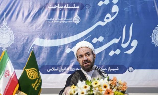 استاد دانشگاه: ماهیت اصلی ۱۶ آذر، اعلام انزجار از خباثت و دشمنی های آمریکا با مردم ایران است