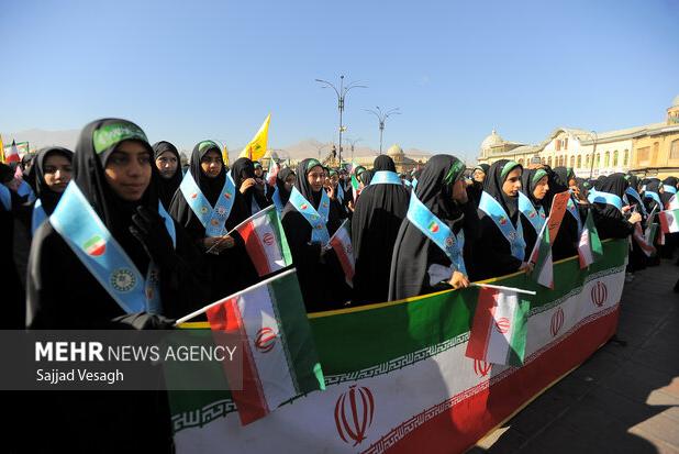 نسلی تازه در صفوف استکبارستیزی؛دهه نودی‌های همدان در راهپیمایی ۱۳ آبان