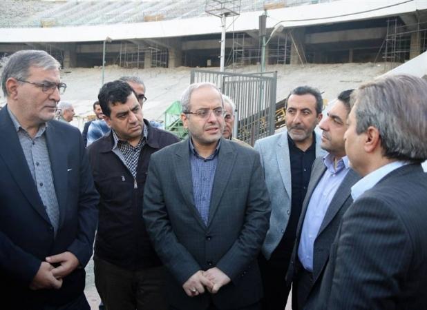بازدید مسئولان سازمان برنامه و بودجه از پروژه بازسازی ورزشگاه آزادی