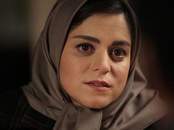 عکس جذاب آذرِ سریال «شهرزاد» در آتشگاه زرتشتیان