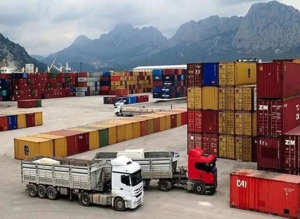 ضرورت تقویت کریدورهای ترانزیتی و پیگیری مسائل اقتصادی در گلستان