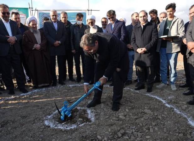 عملیات اجرایی کشتارگاه صنعتی طیور شاهین‌دژ آغاز شد