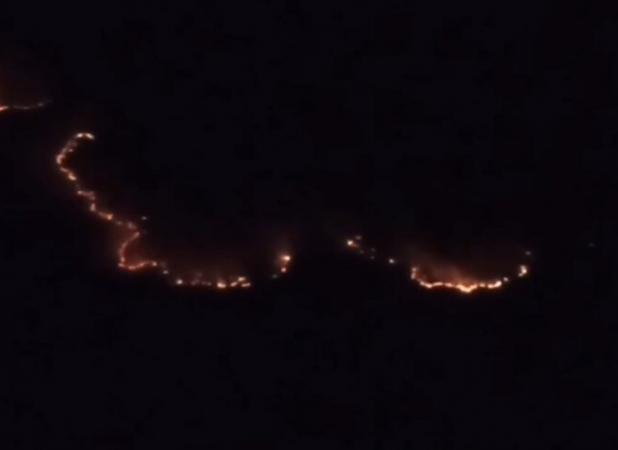 آتش‌سوزی در مراتع جنگلی روستای نمنق جلفا