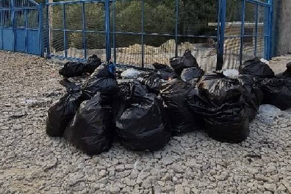 کوهنوردان منطقه گردشگری تنگ کبوتری شهرستان بویراحمد را پاکسازی کردند