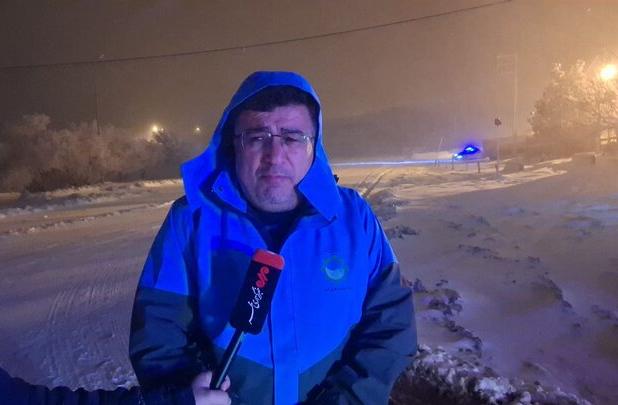 گودرزی: تردد در گردنه اسدلی فقط با زنجیر چرخ امکان‌پذیر است‌