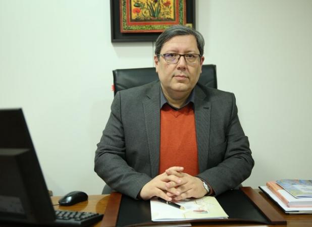 در کتابخانه ملی، امکان نگهداری از نسخ خطی در شرایط مناسب فراهم است