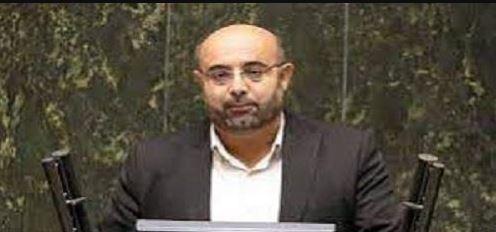 انتقاد یک نماینده از رفتارهای دوگانه بانک مرکزی