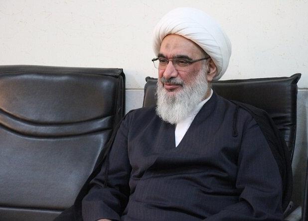 مدیریت اندیشه‌های راهبردی جهان اسلام در دانشگاه‌ها دنبال شود