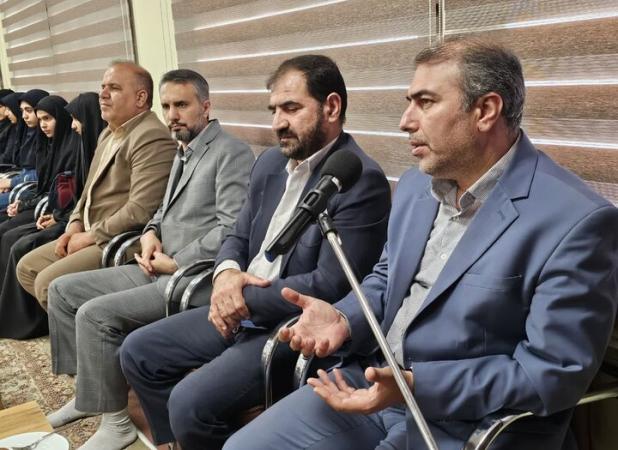 هشت آموزشگاه کردستان میزبان بیرق رضوی بودند.