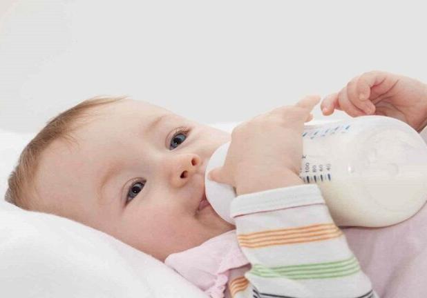 تولید شیر خشک نوزاد در مهر ماه کاهش یافت