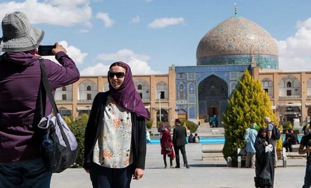آلودگی هوا مقصد گردشگران را تغییر می‌دهد
