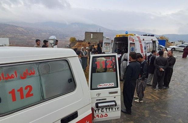 برخورد پژو با کامیون در محور آزادشهر-شاهرود ۵ مصدوم برجای گذاشت