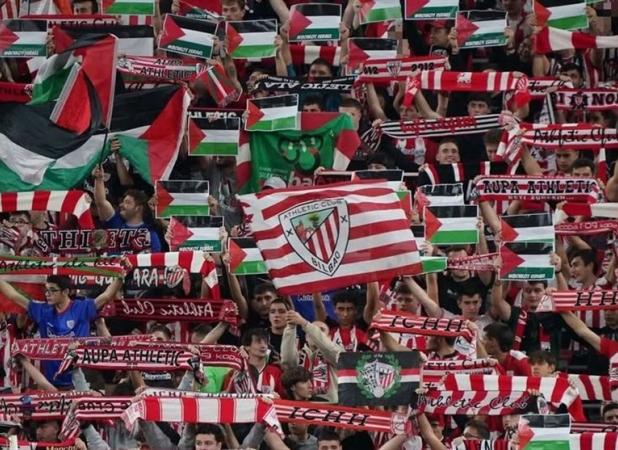 تباس: لالیگا آوردن پرچم‌ فلسطین به ورزشگاه‌ها را ممنوع نخواهد کرد