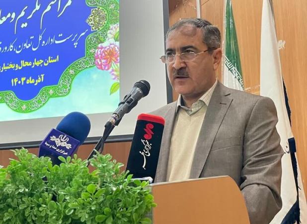 کارگران مرزبانان اقتصاد و نماد استقلال ملی کشور هستند