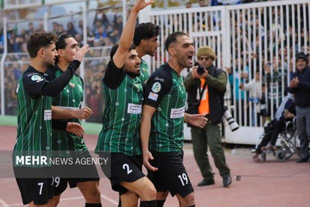 شگفتی خیبر در اصفهان مقابل سپاهان؛ نماینده لرستان راهی یک چهارم شد