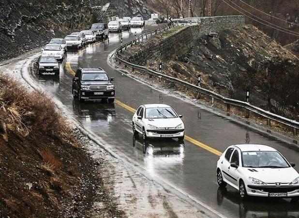 بارش‌ها در استان اصفهان متوقف شد؛ مه گرفتگی در گردنه‌های کوهستانی