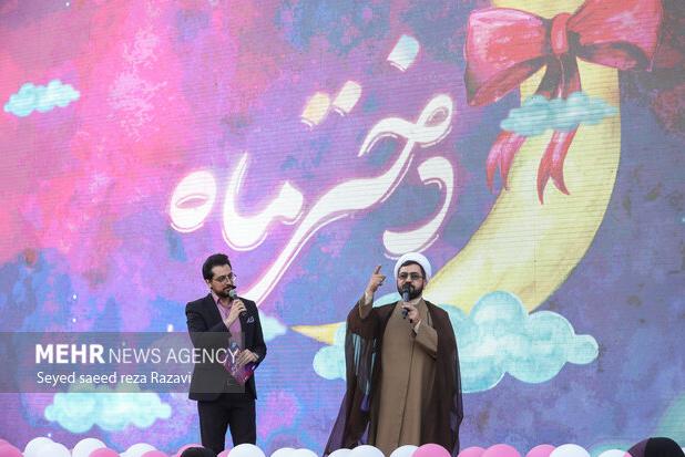 جشن بزرگ دختران ماه در قم برگزار شد