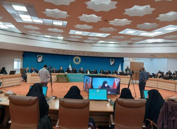 لزوم دیده شدن زنان در همه اقوام، مذاهب، فرهنگ‌ها و گویش‌ها