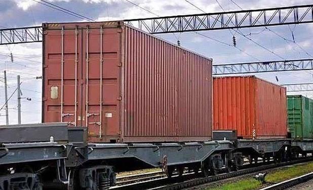 قطار روسیه - عربستان به بندرعباس رسید