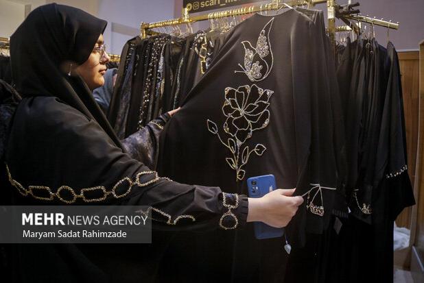 نمایشگاه توانمندی‌های دانش‌بنیان زنان بسیجی دامغان گشایش یافت