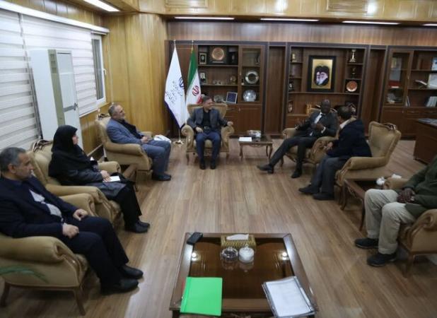 صادقی: تفاهم‌نامه خواهرخواندگی با یکی از شهرهای سنگال منعقد شود