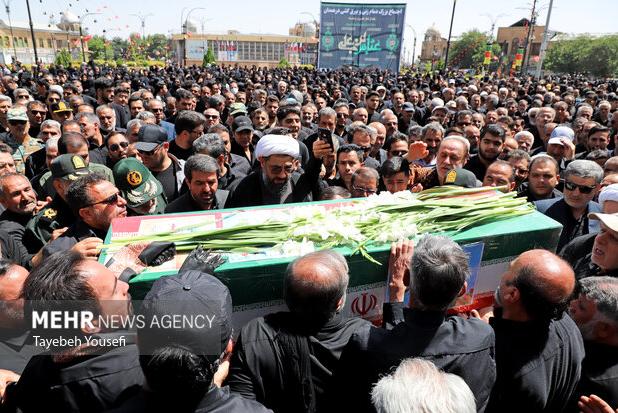 پیکر شهید «امیرحسین نصیری» در فریدونکنار تشییع شد