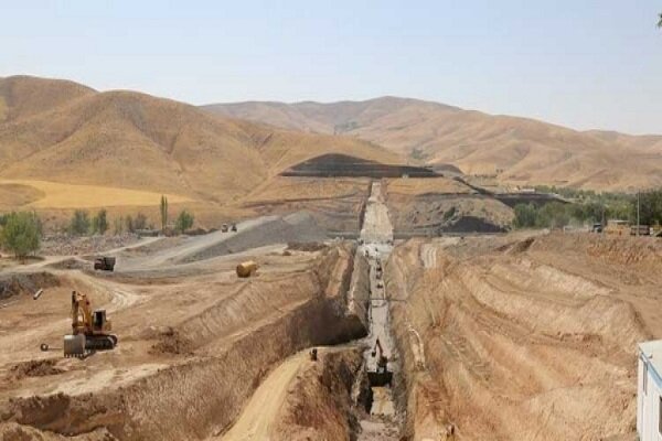 اخلاص‌مند: مراحل نهایی احداث سد خرمرود در حال تکمیل است