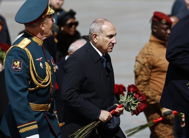 حضور پاشینیان در رژه مسکو همزمان بااتهامات ایروان علیه روسیه