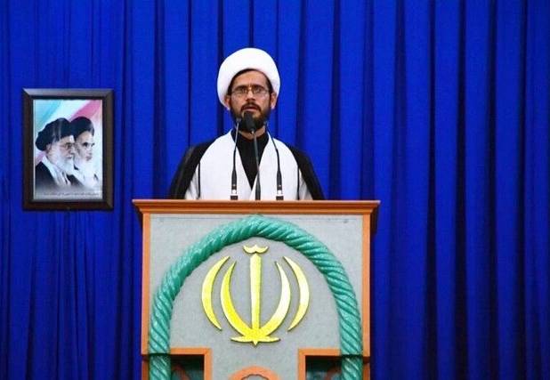 امام جمعه موقت بوشهر: امنیت امروز مرهون مجاهدت وزارت اطلاعات است