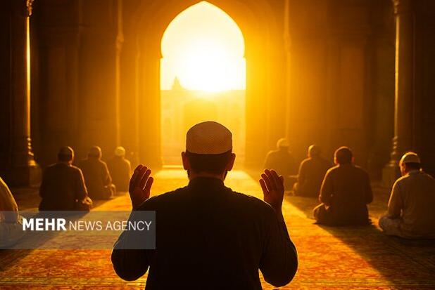 ۴۲۲ مددجوی استان سمنان در آئین معنوی اعتکاف شرکت کردند