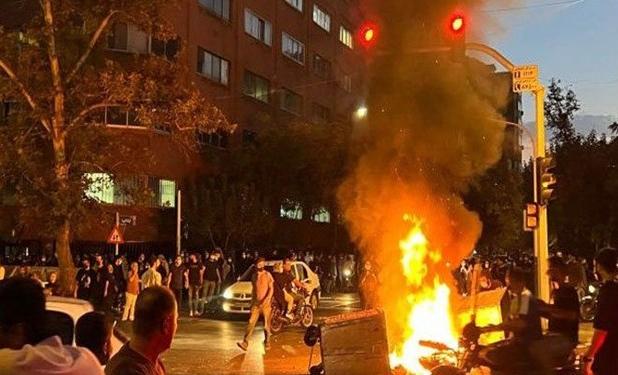 دشمن با هوشیاری مردم در راه‌اندازی جنگ شناختی، ترکیبی شکست سنگینی خورد