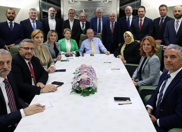 اردوغان: حماس را متقاعد به پذیرش صلح کردیم