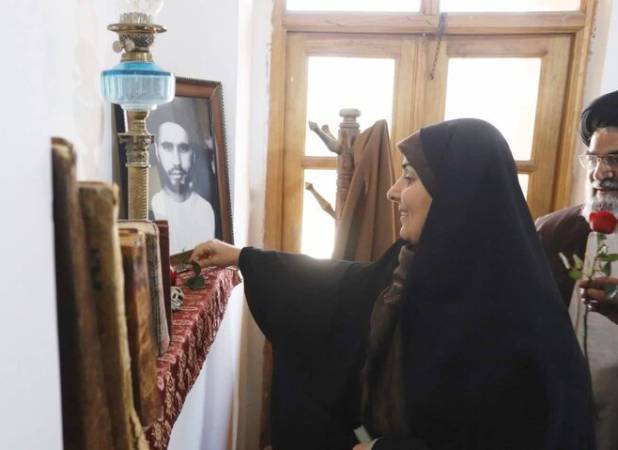 صادق: پاسخگویی به مطالبات مردم اولویت دولت چهاردهم است