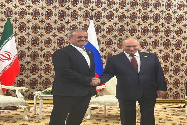 دیدار پوتین و پزشکیان در عشق آباد ترکمنستان