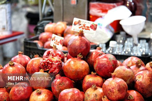 یلدایی که تجملاتی شد؛ از خنچه عروس تا رقابت‌های لوکس خانوادگی