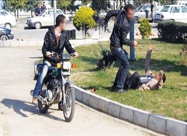 دستگیری ۲زورگیر حین ارتکاب جرم