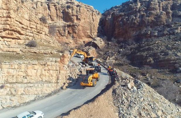 ایمن‌سازی نقاط پرتگاهی محور کاج–جونقان آغاز شد