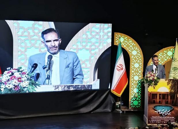 بیات: بخش خصوصی موتور محرک توسعه میراث فرهنگی خمین است