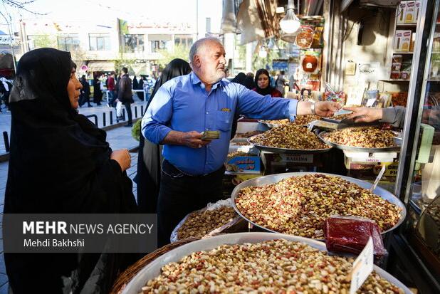 وضعیت بصری چهار راه بازار قم ساماندهی می‌شود