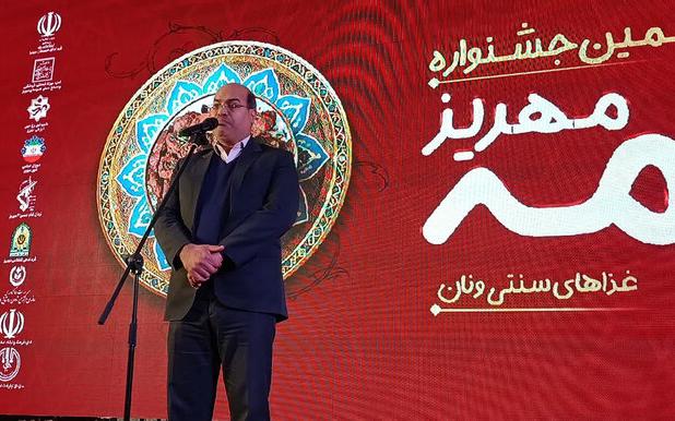 ششمین جشنواره قورمه، غذاهای سنتی و نان مهریز آغاز شد