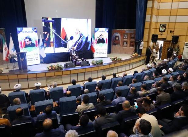 راه امام خمینی (ره) مسیر عزت و استکبارستیزی است